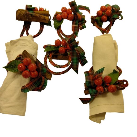 Reed Christmas Napkins Rings Red Plaid Ribbon Holly Berry Cinnamon Stick Lot 6 - Picture 7 of 7